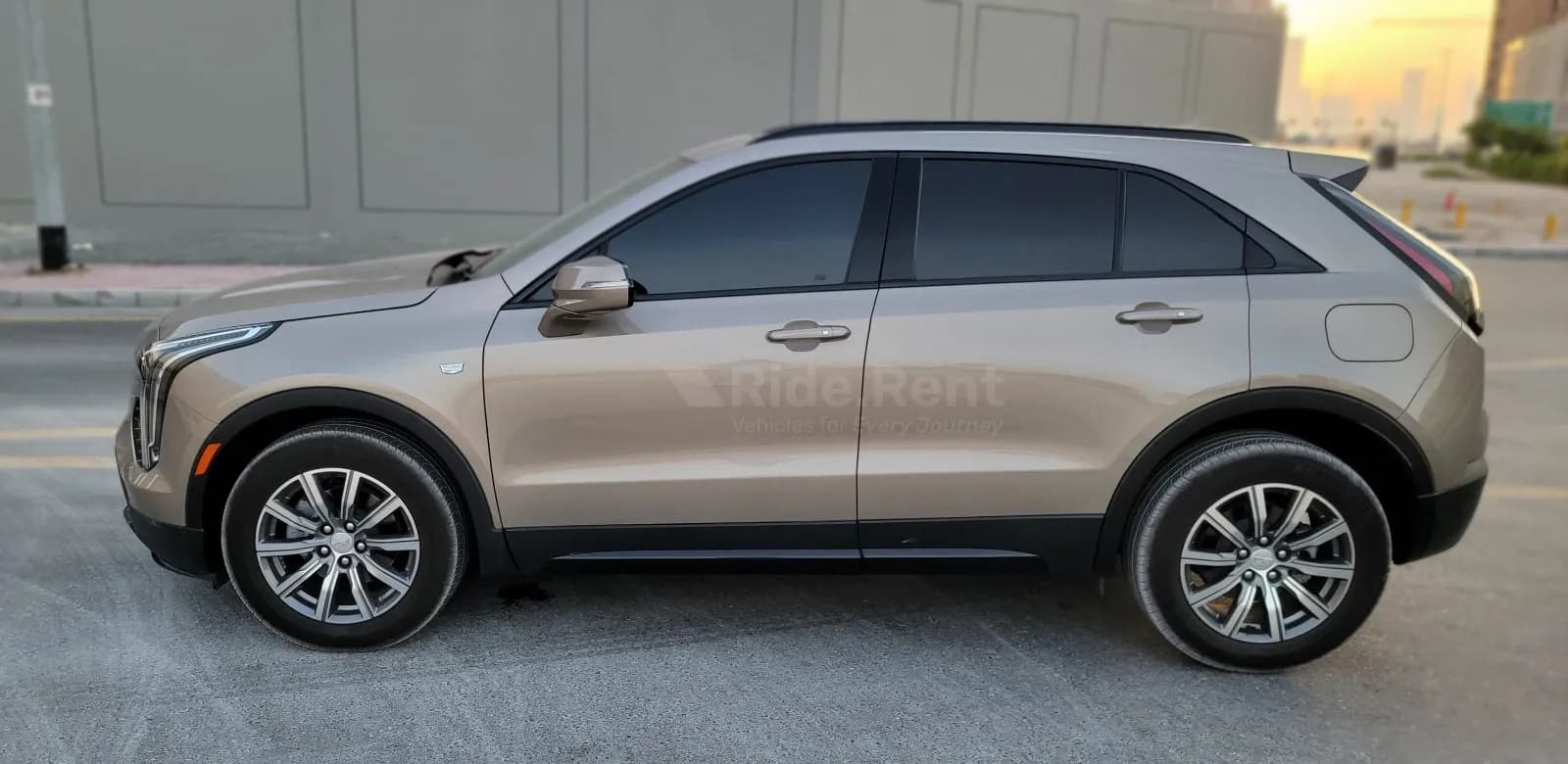 Cadillac  XT4 2023 2
