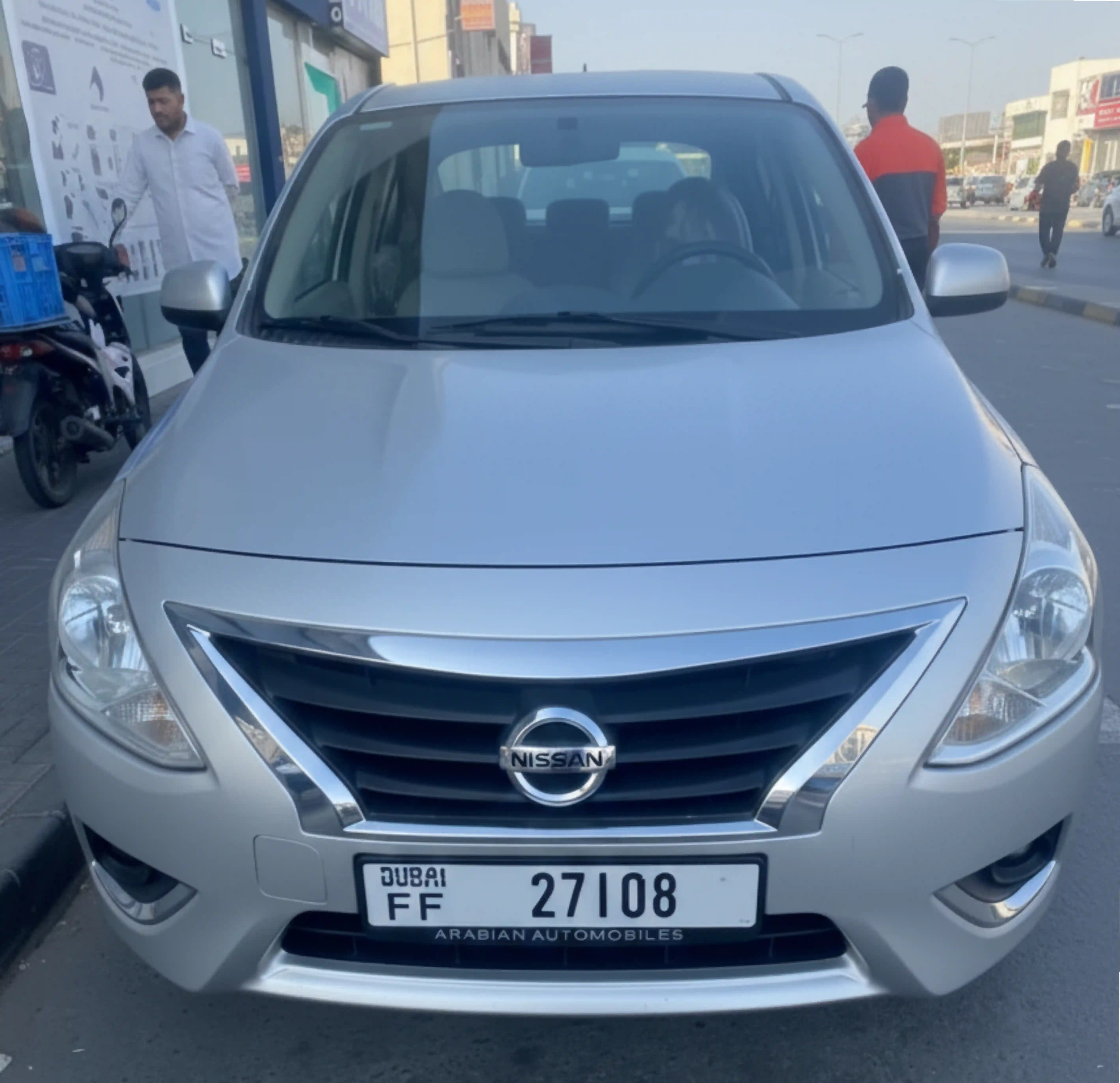 Nissan Sunny 2025