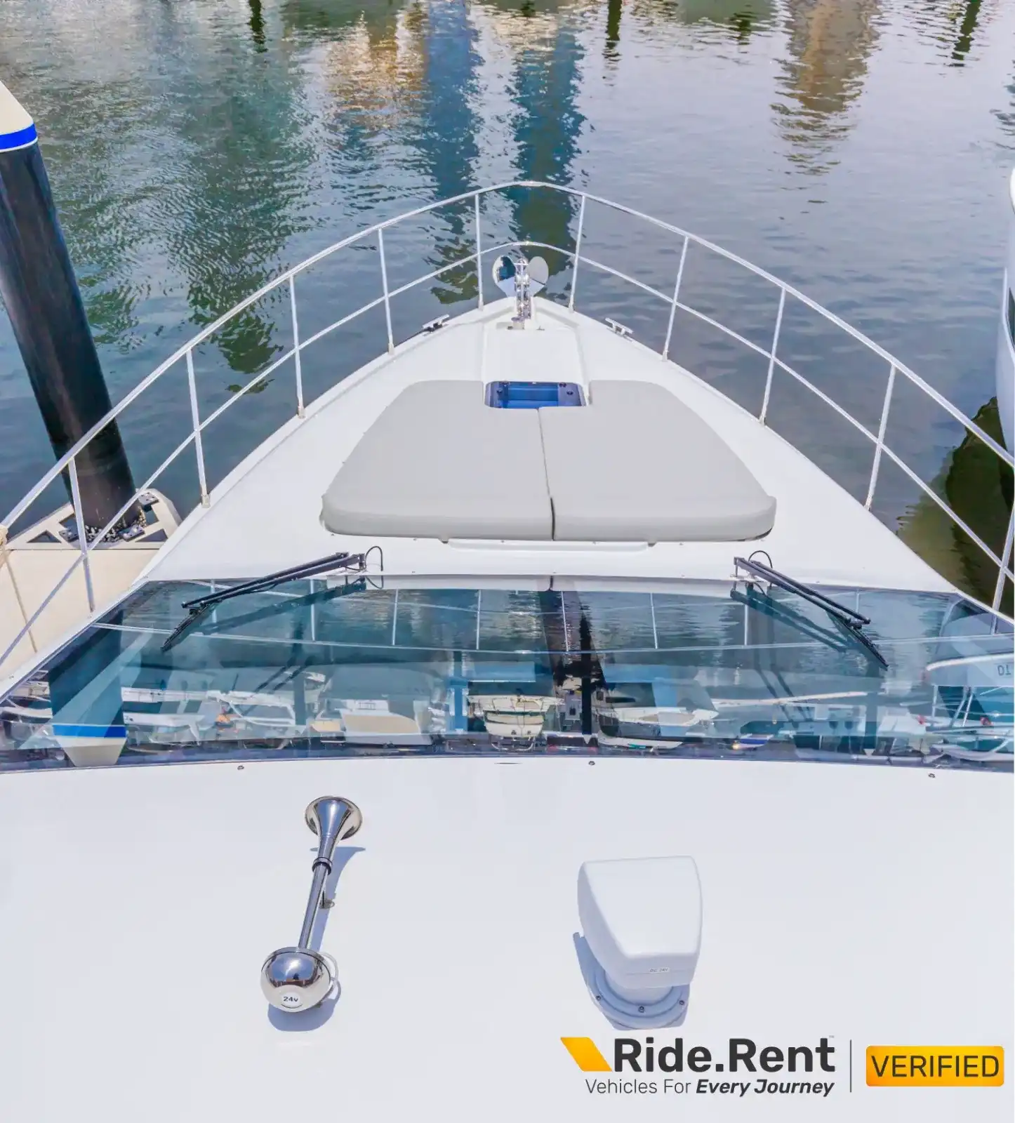Sky Walker Fin 52 Feet Luxury Yacht For Rent In Dubai Marina 2022 4