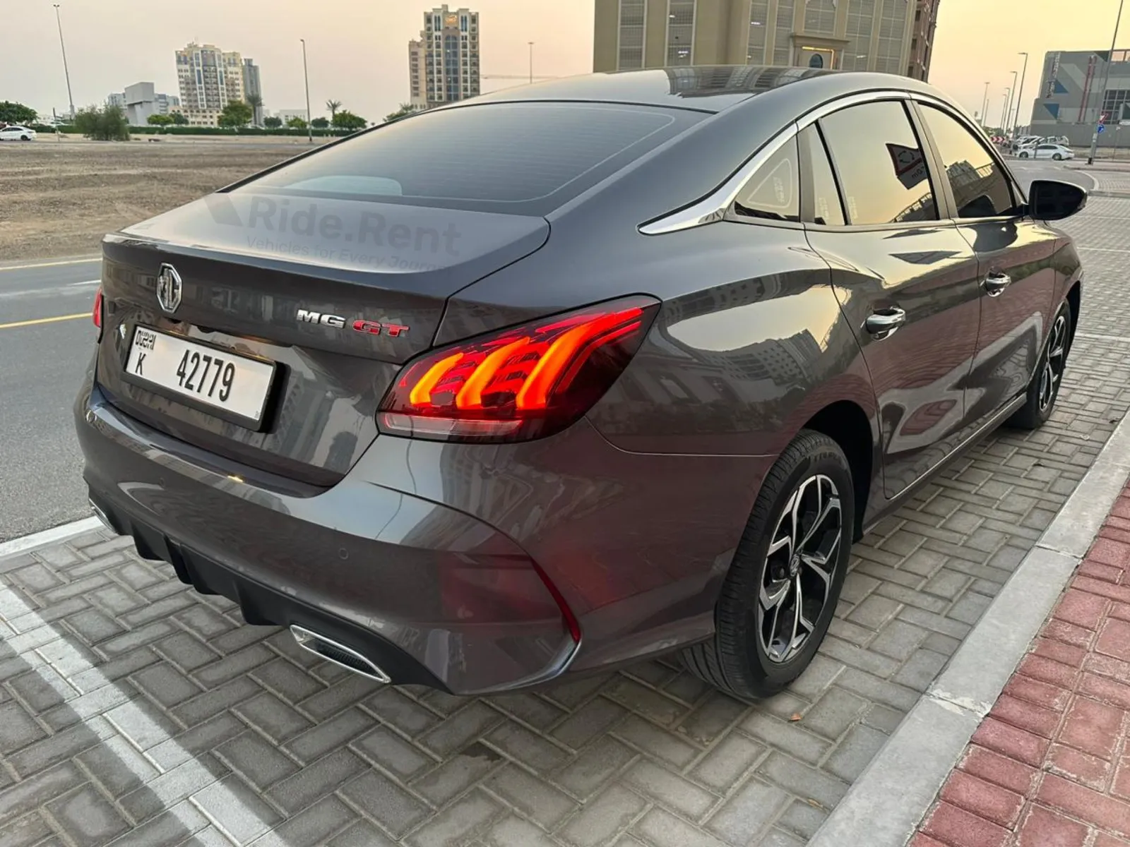 MG Motor MG GT 2022 3
