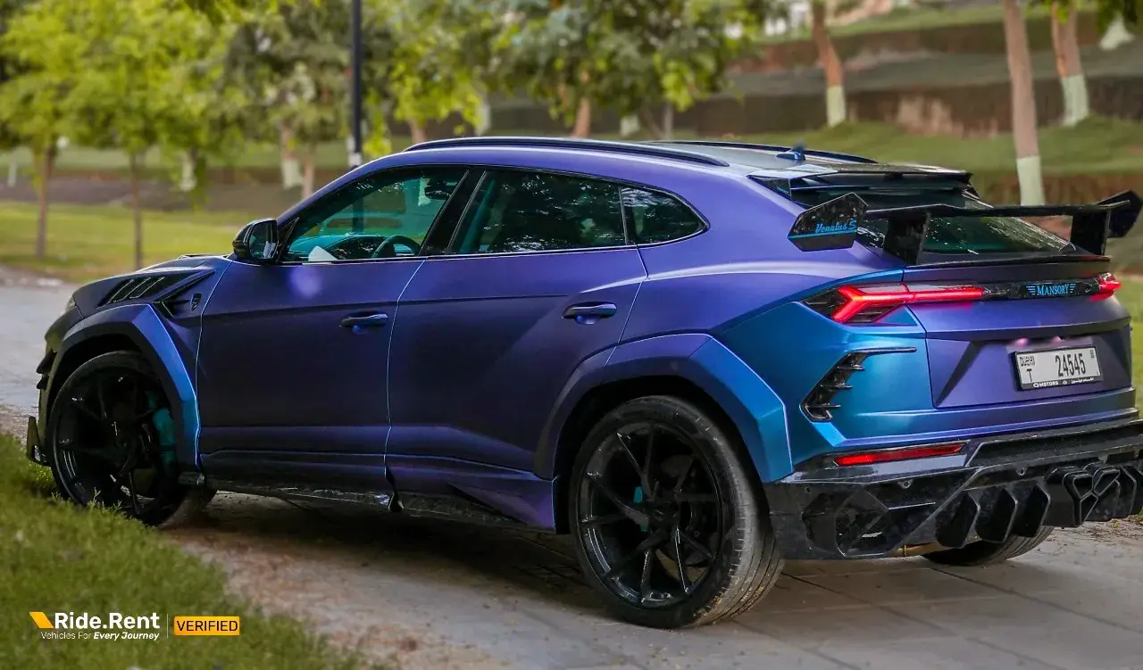 Lamborghini Urus MY20 2019 5