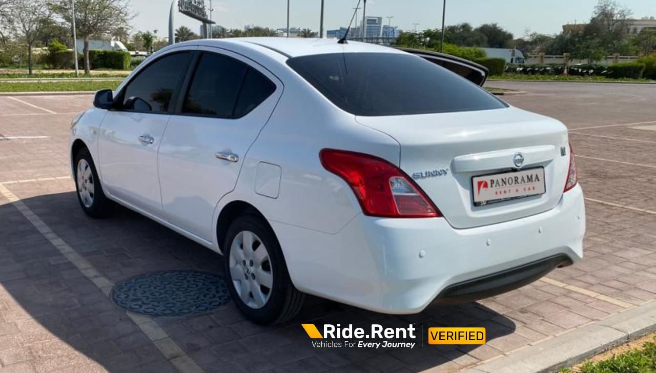 Nissan Sunny 2024 4