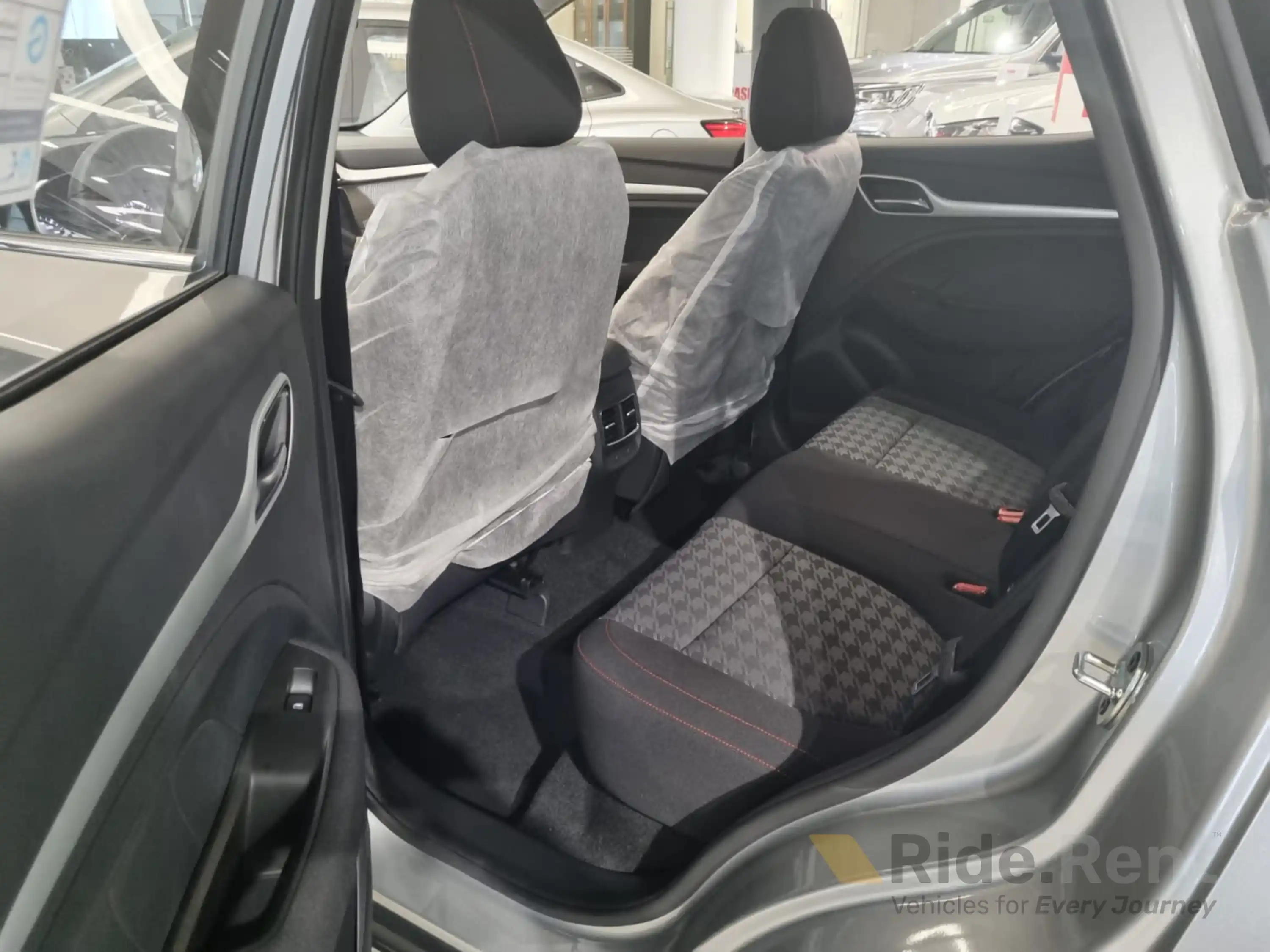 MG Motor MG ZS 2025 5