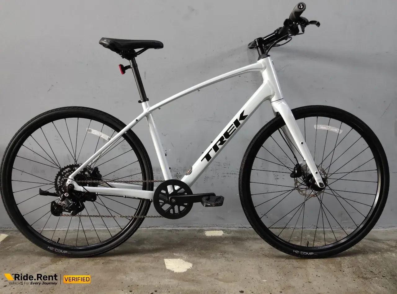 Trek FX 2 Road Bicycle 2023