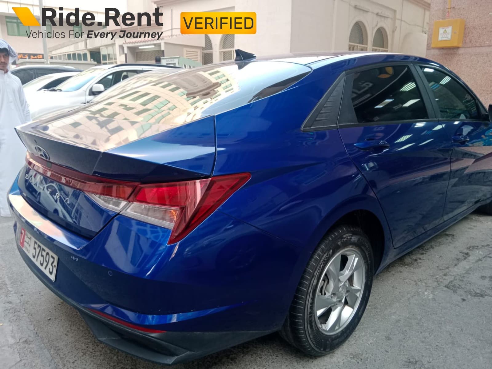 Hyundai Elantra 2023 3