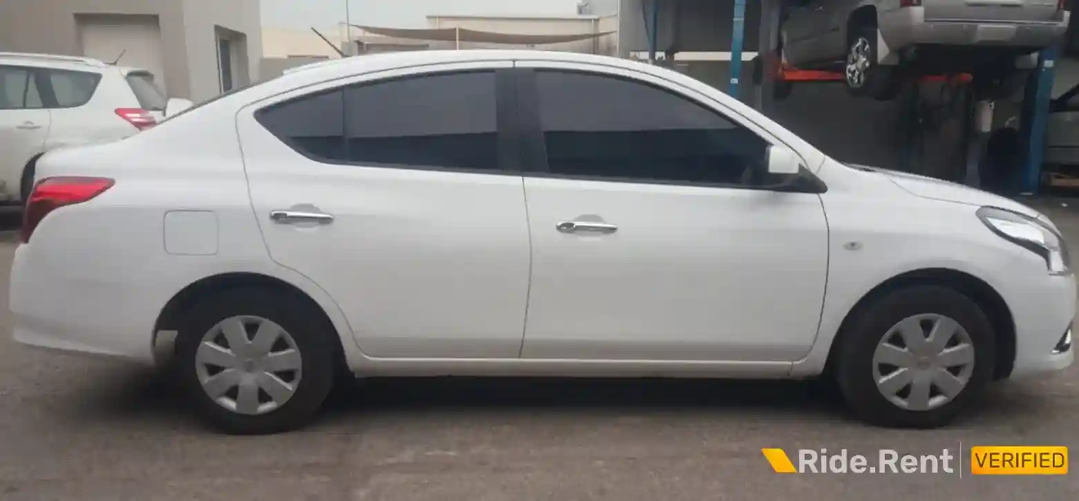 Nissan Sunny 2020