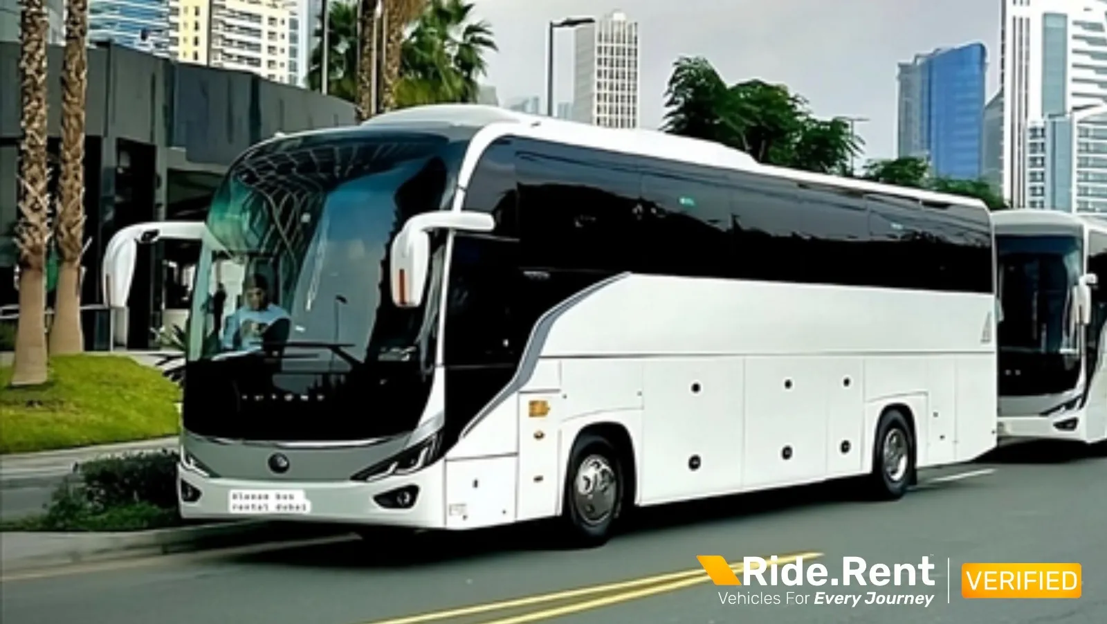 2025 Yutong 53-Seater Luxury Bus