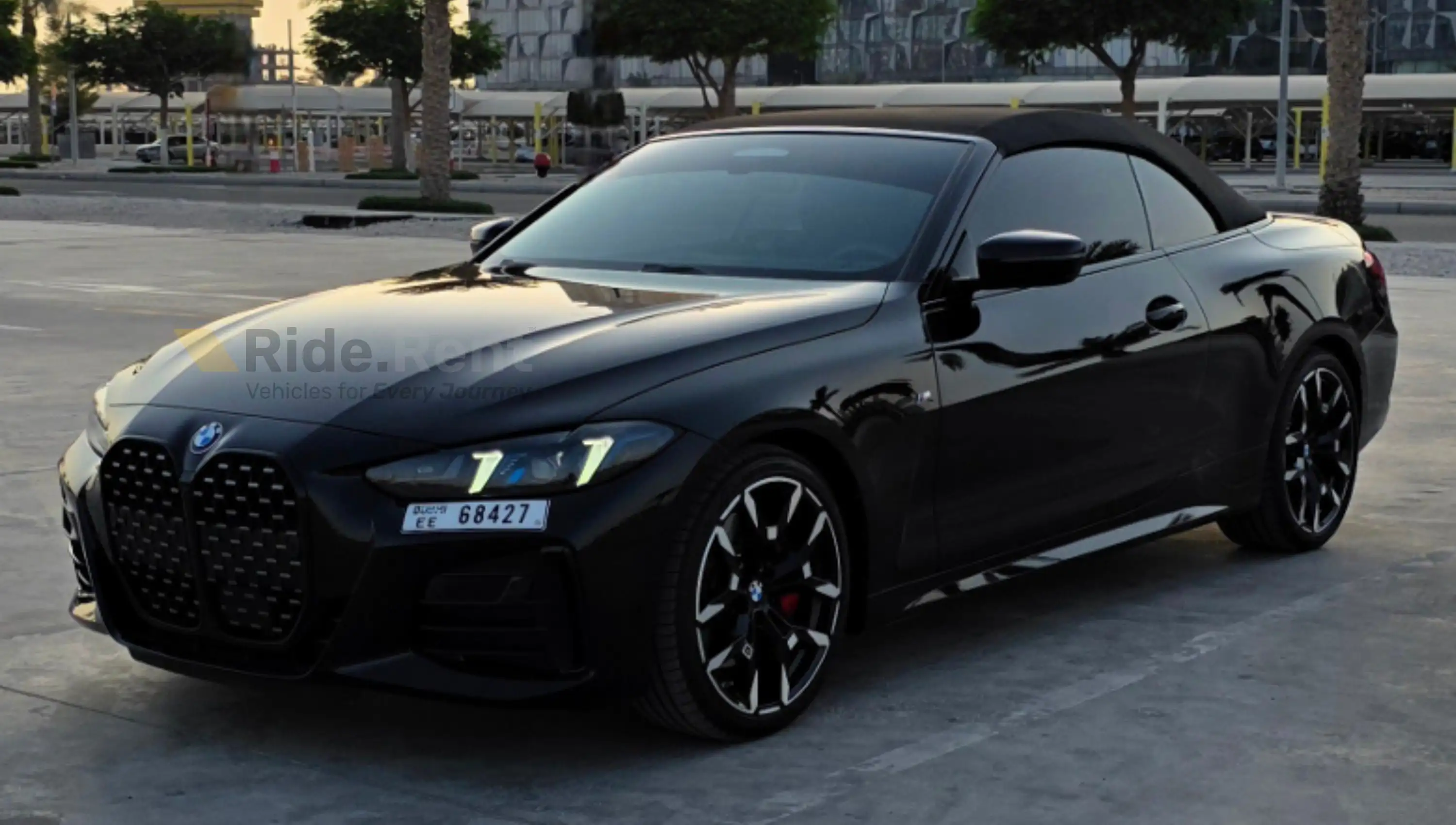 BMW 430i Convertible 2025