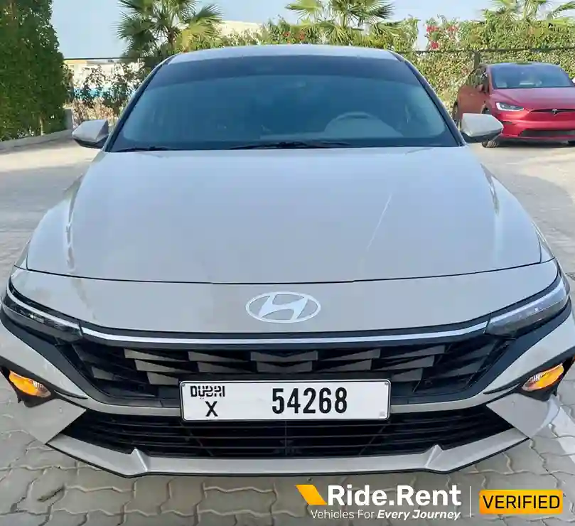 Hyundai Elantra 2024