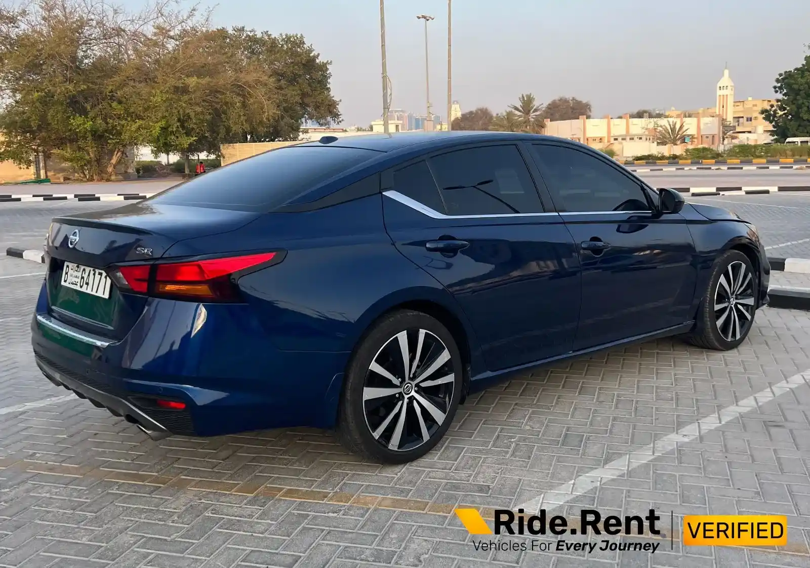 Nissan Altima 2022 5