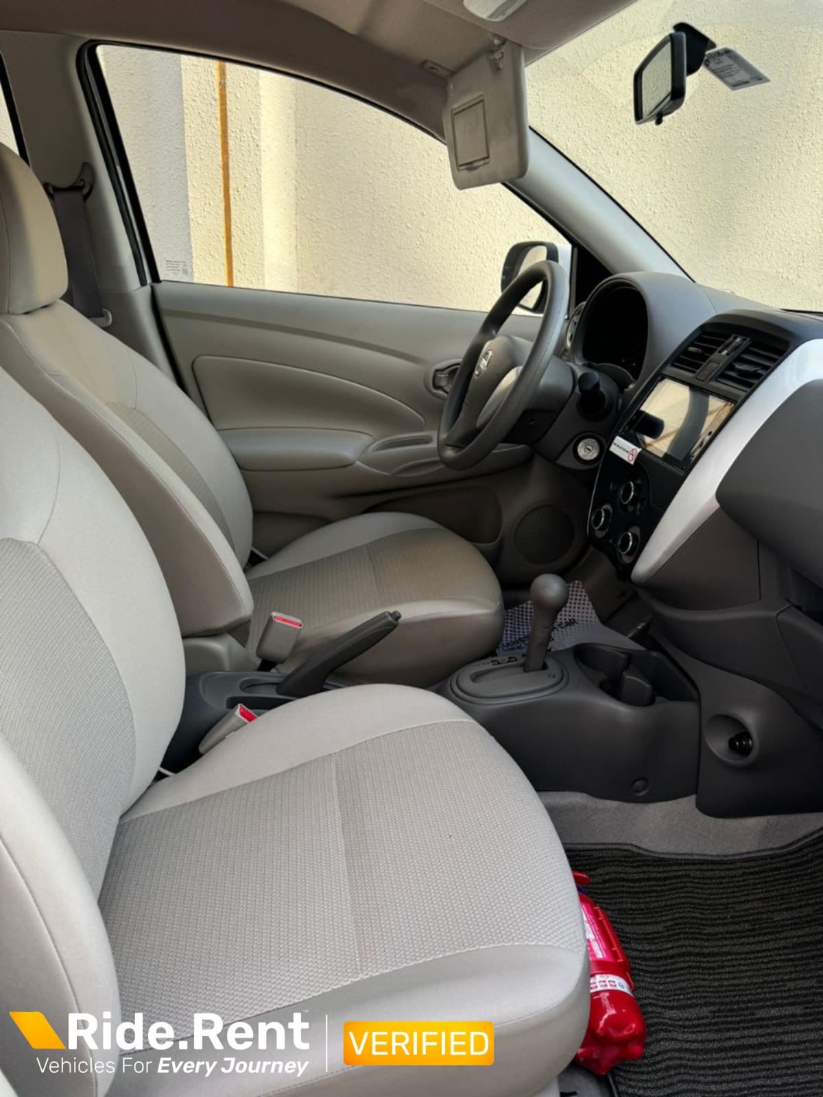 Nissan Sunny 2024 4