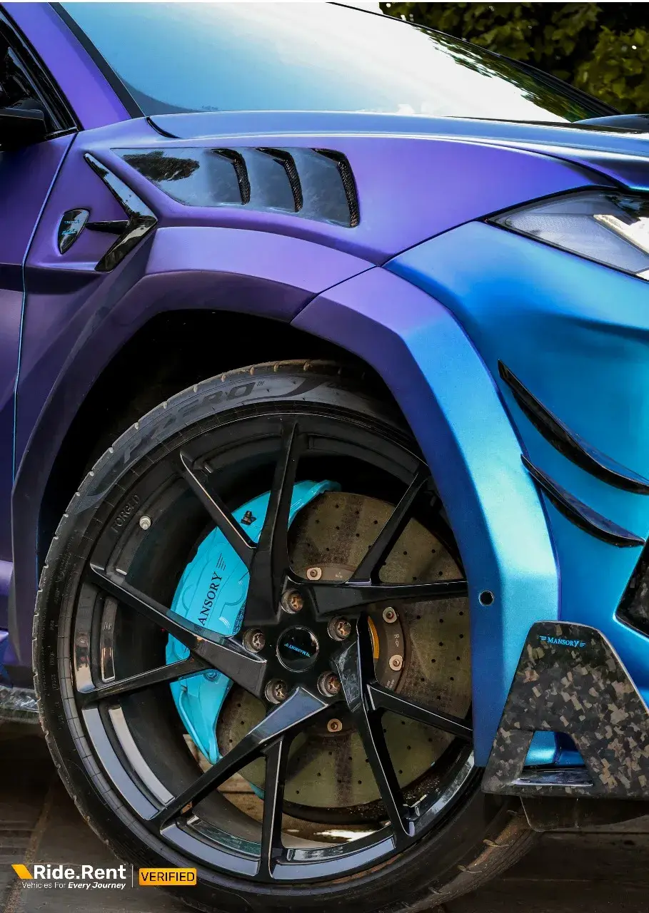 Lamborghini Urus MY20 2019 4