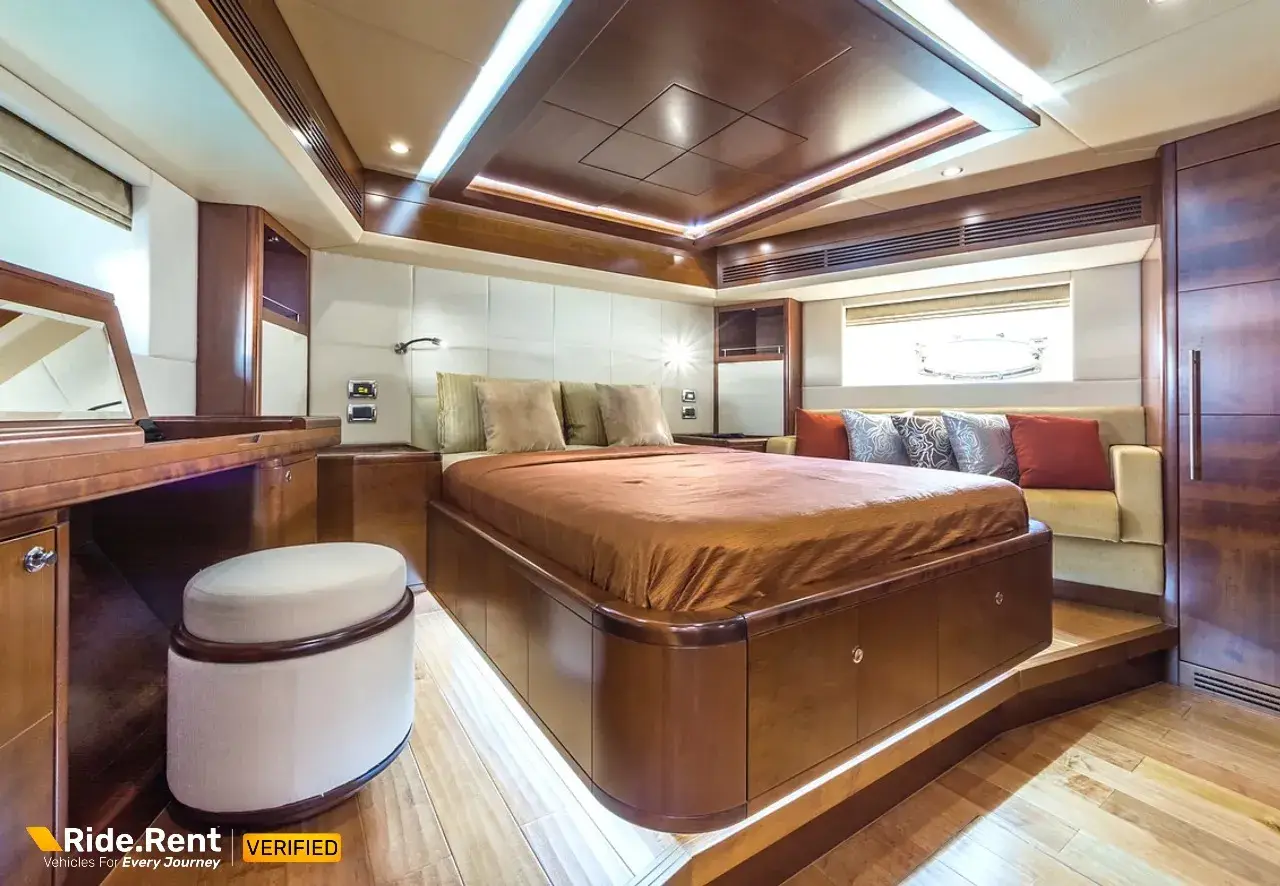 Majesty Yachts 88 Foot Luxury yacht 2022 3