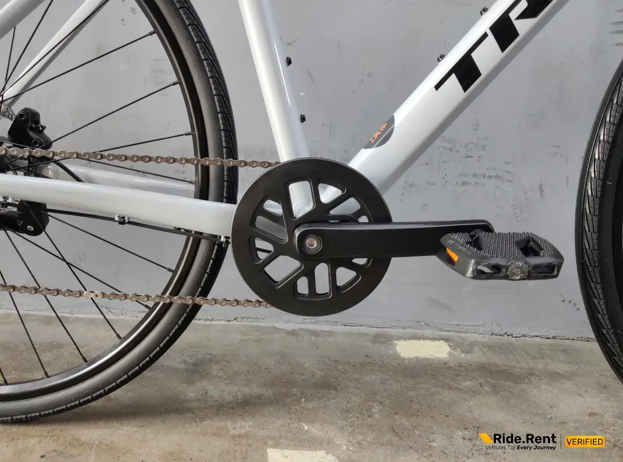 Trek FX 2 Road Bicycle 2023 3