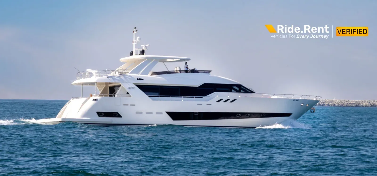 Sky Walker Caliente 96 Feet Luxury Yacht 2017 2