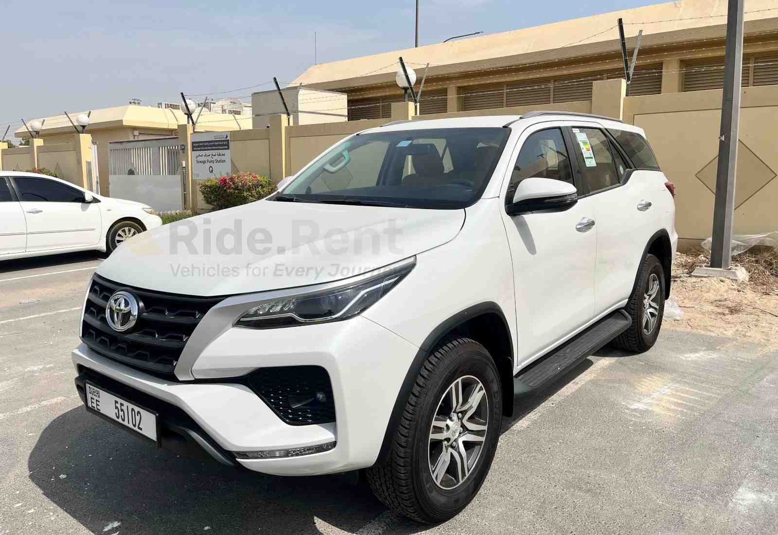 Toyota Fortuner 2025 3