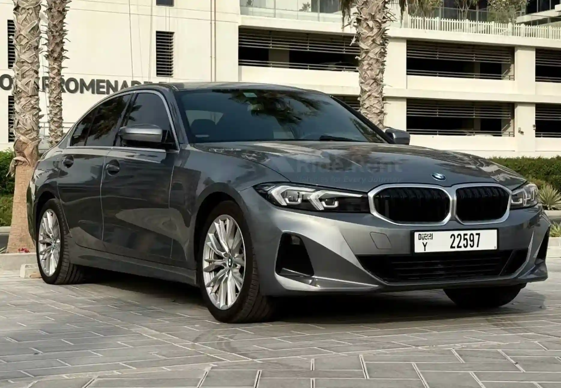2024 BMW 330i