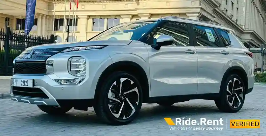 Mitsubishi Outlander 2024
