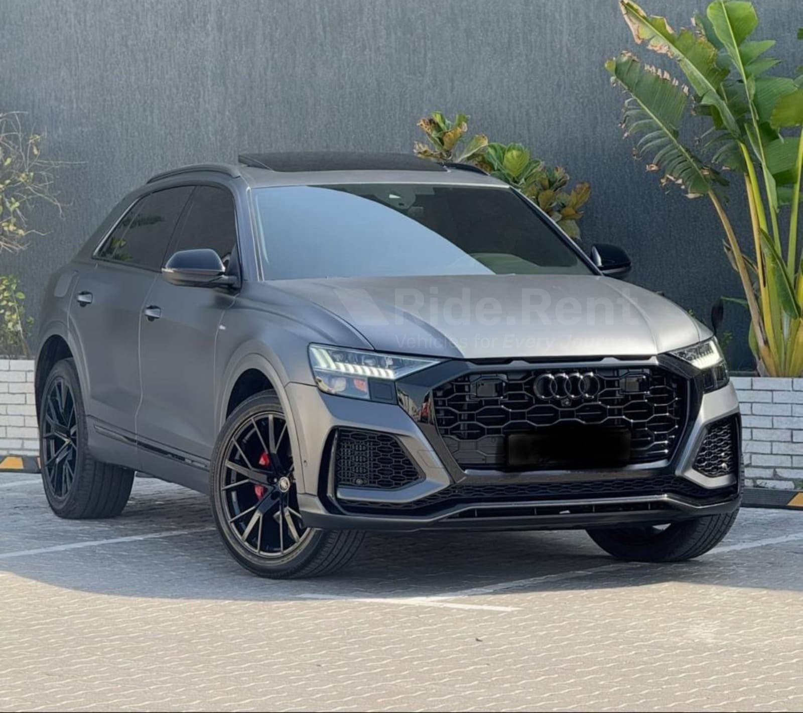 Audi Q8 2023
