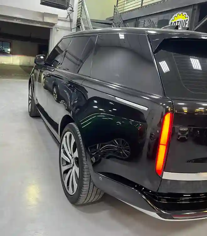 Land Rover Range Rover Vogue 2023 3
