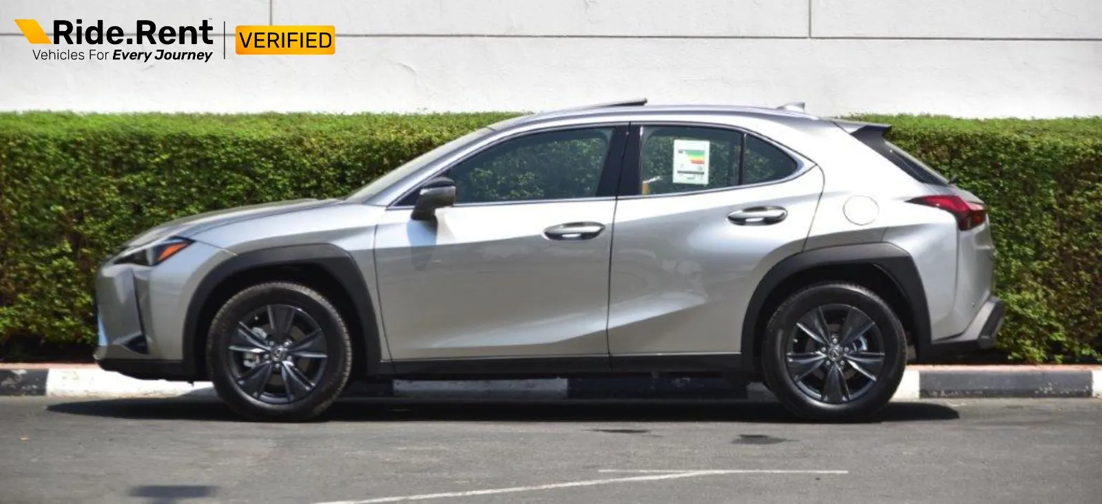 Lexus UX 200 2023 2
