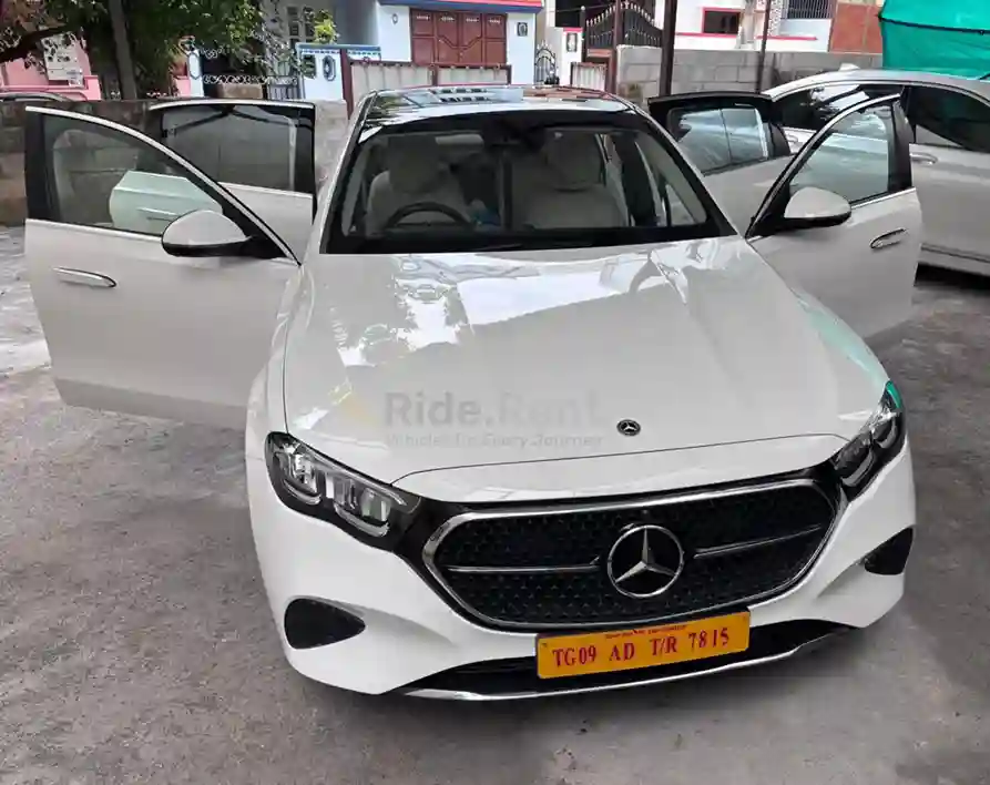 Mercedes-Benz Mercedes Benz E 220 2025