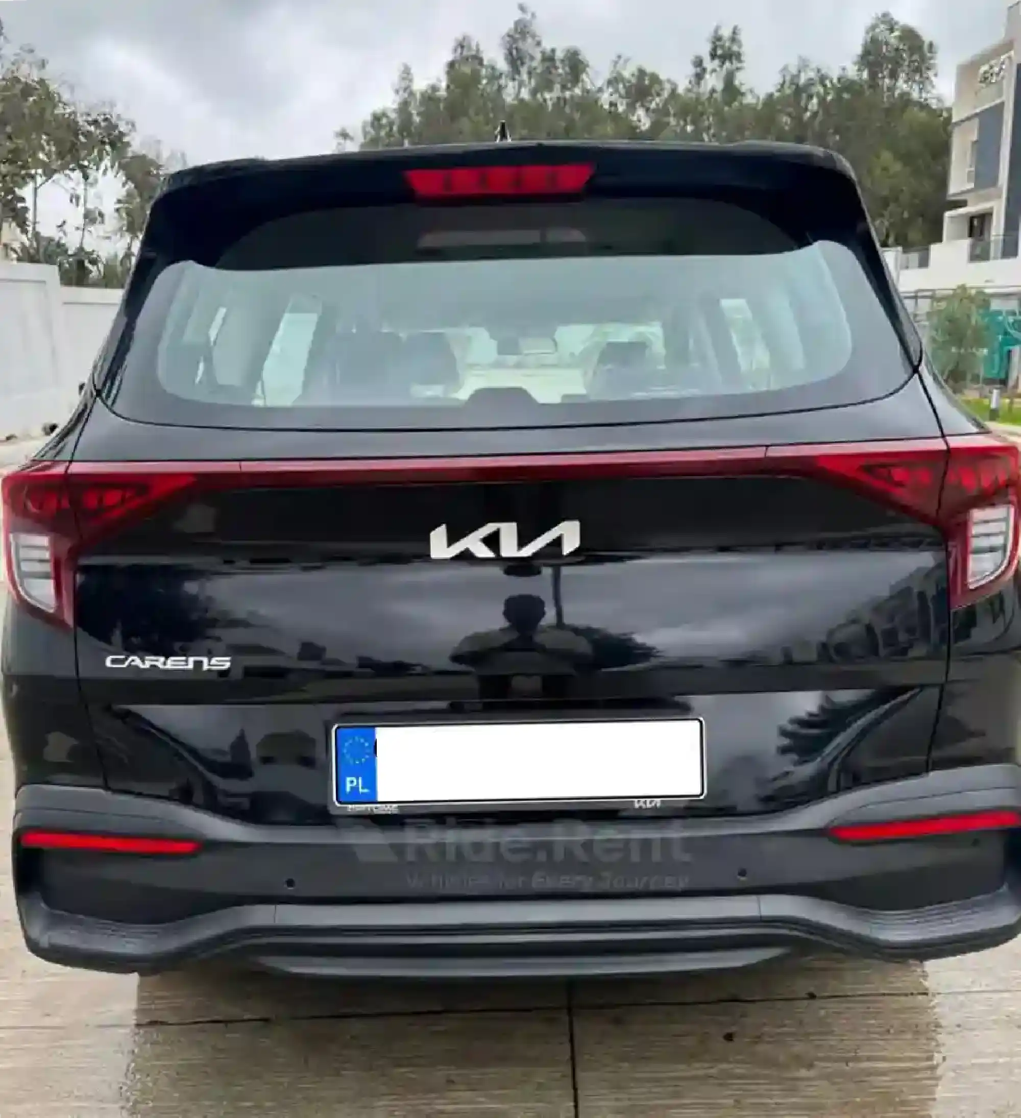 Kia Carens SUV 2024 4