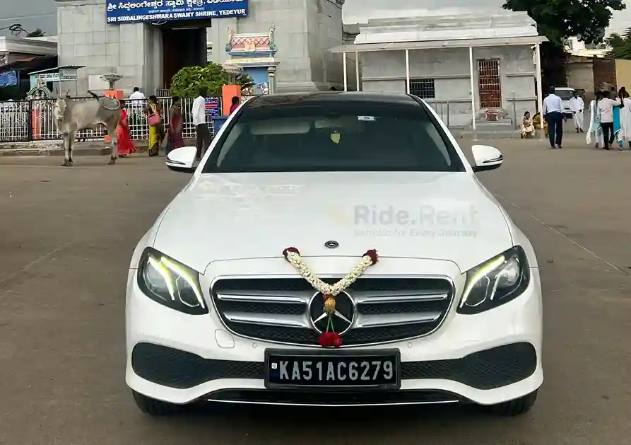 Mercedes-Benz 2018 Mercedes Benz E 220