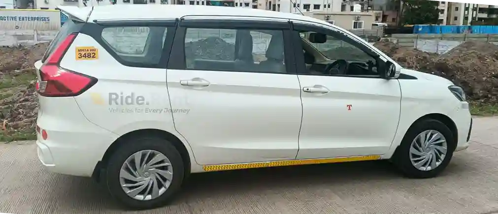 Maruti Suzuki Ertiga 2024 3