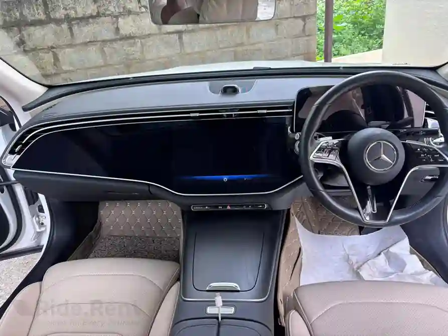 Mercedes-Benz Mercedes Benz E 220 2025 5